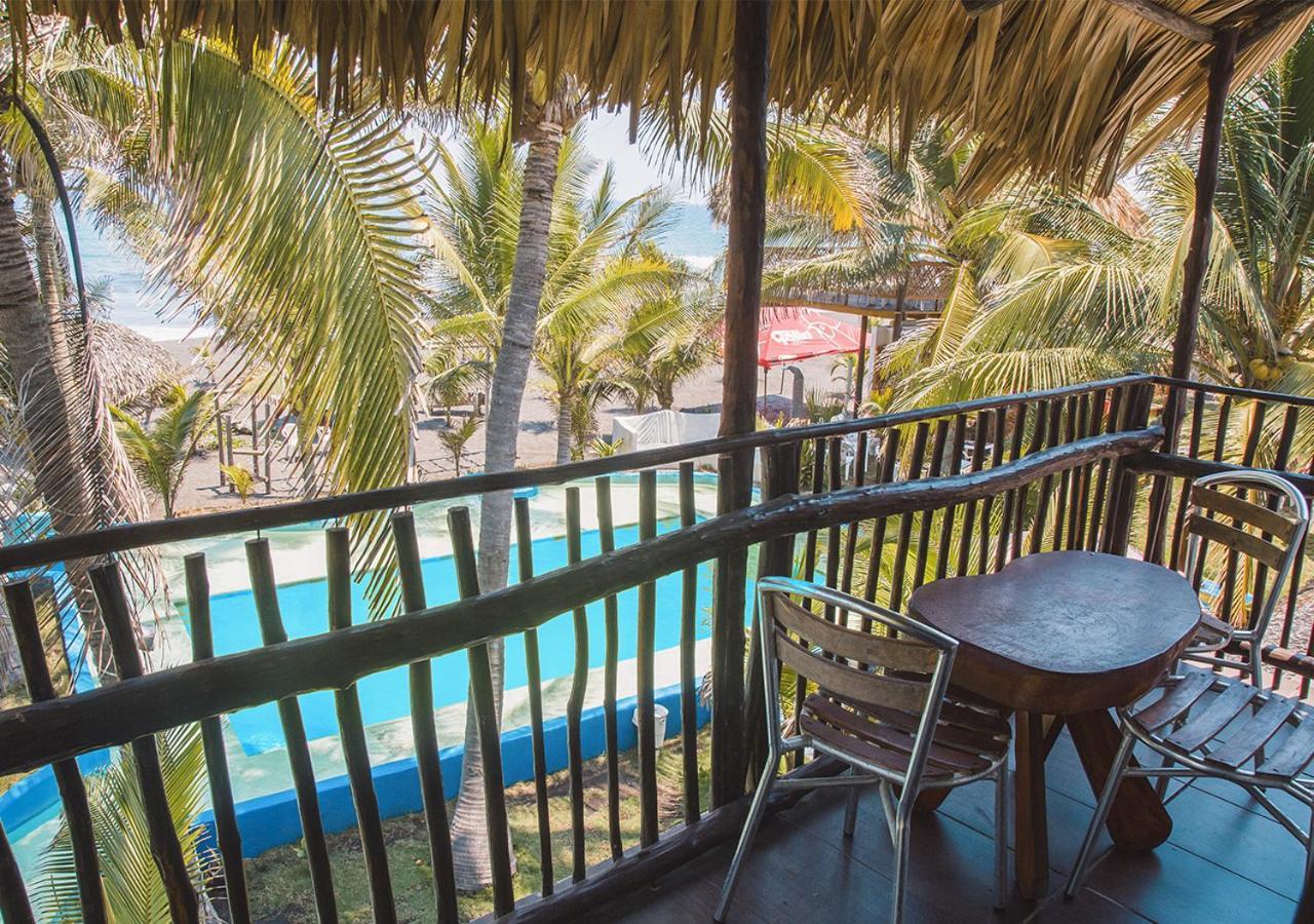 Marbella Eco Lodge Monterrico Buitenkant foto