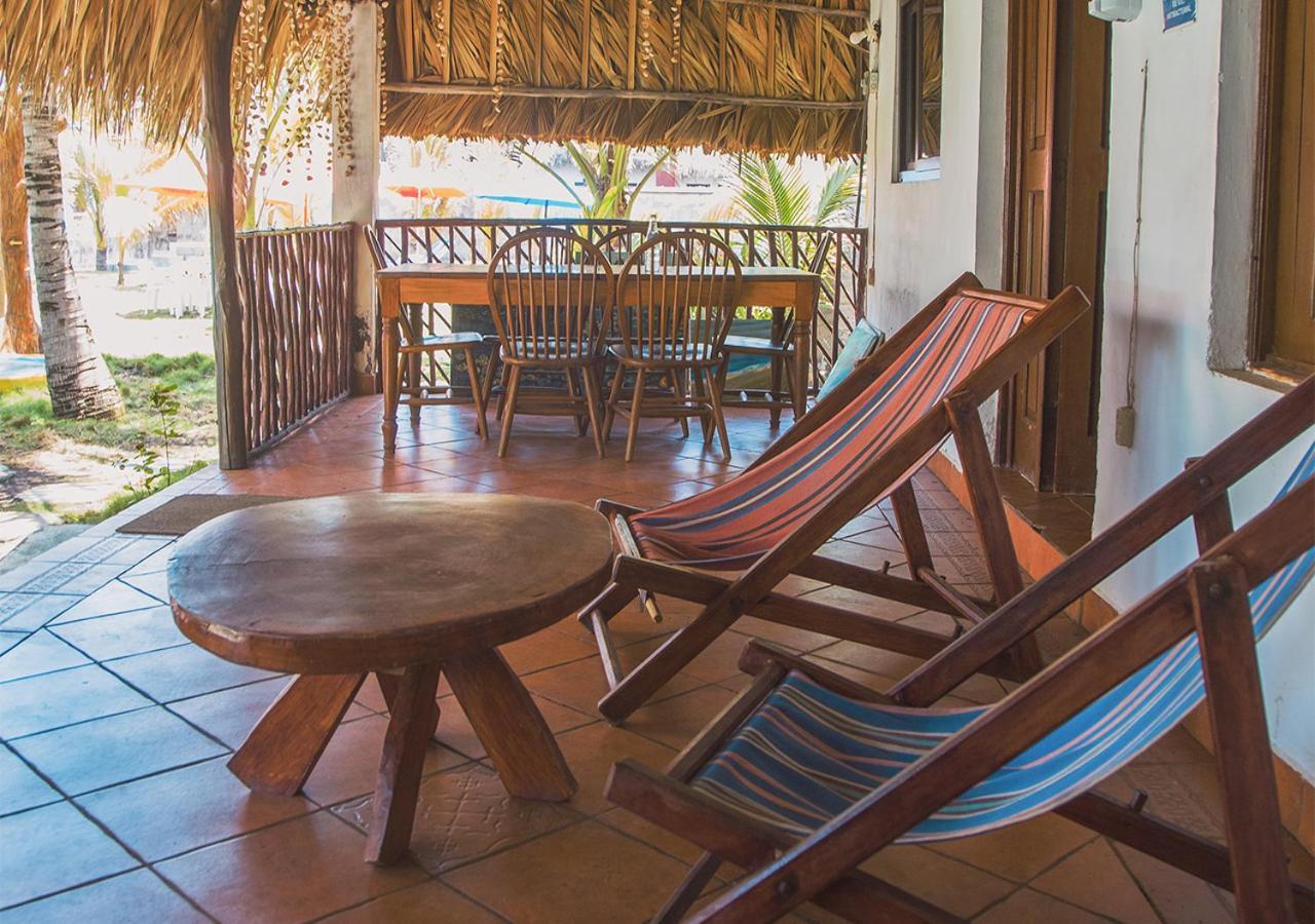 Marbella Eco Lodge Monterrico Buitenkant foto