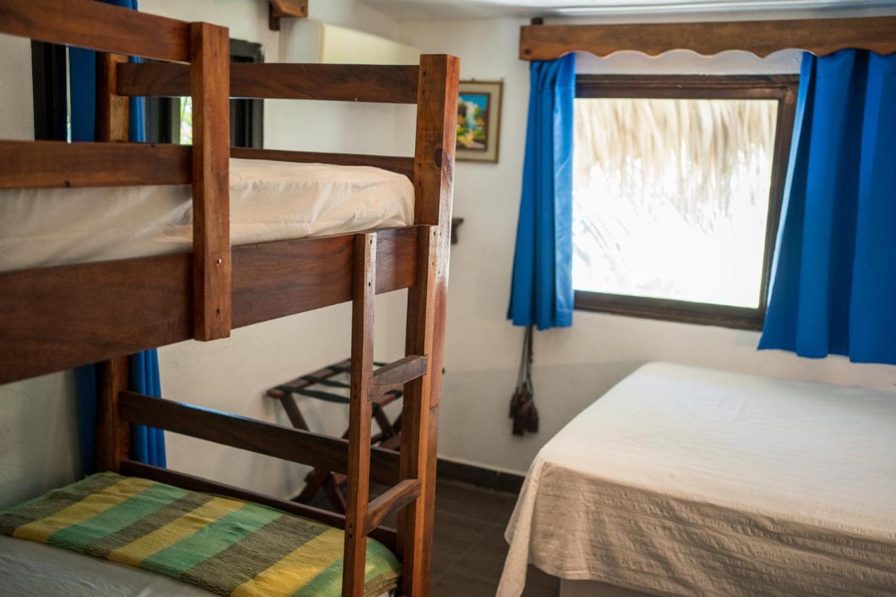 Marbella Eco Lodge Monterrico Buitenkant foto