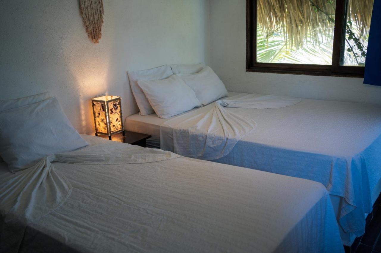 Marbella Eco Lodge Monterrico Buitenkant foto